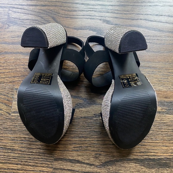 Rhinestone platform black sparkly sandles - Picture 2 of 2